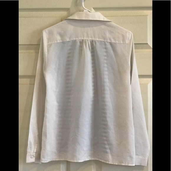 J. Crew Long Sleeve Button Down blue and white - Picture 4 of 6